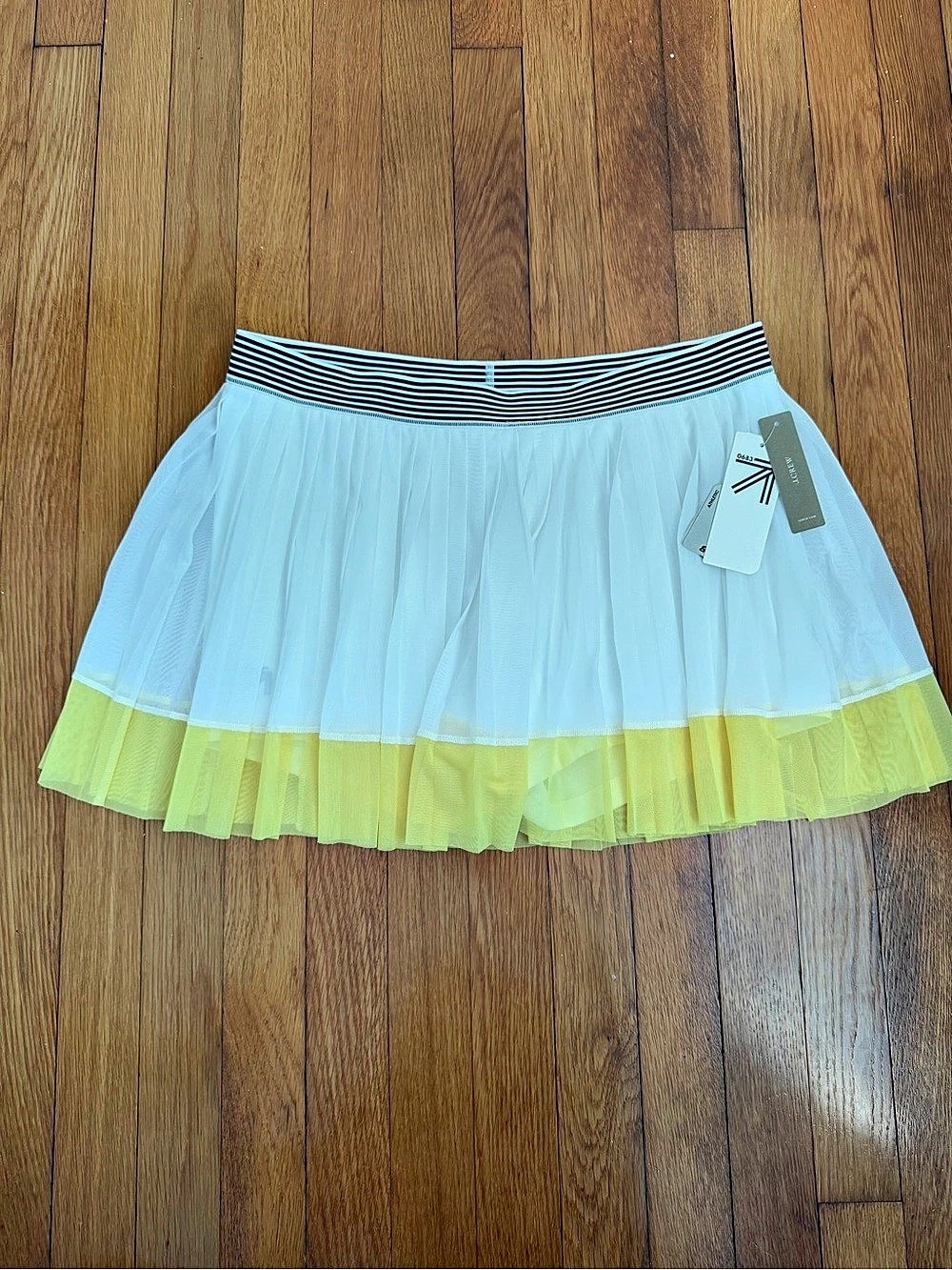 J.Crew H5922 Pleated Mini Skirt in White & Yellow Size Large NWT